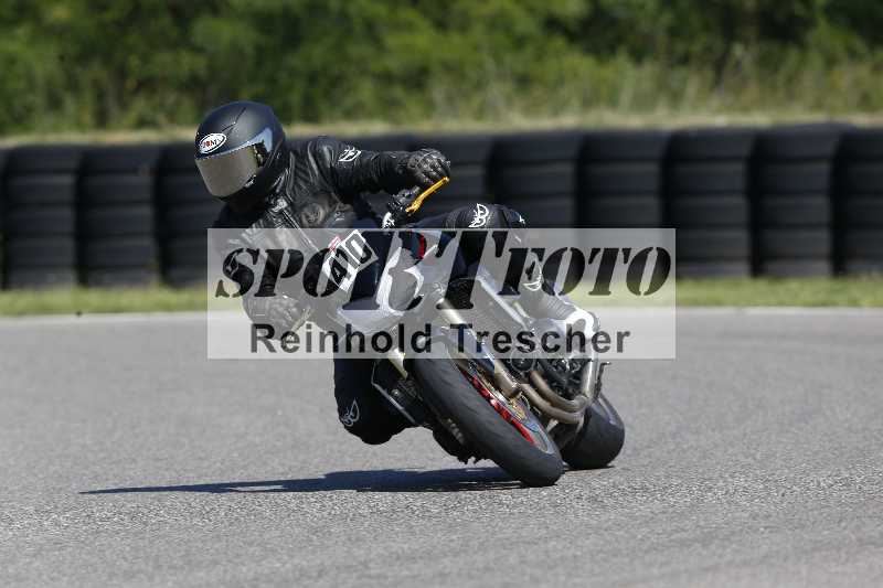 /43 08.08.2025 Discover the Bike ADR/Race 3 rot/410